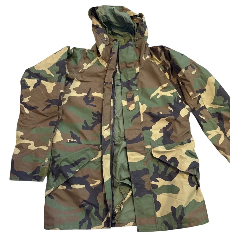 Valley Apparel ECWCS Gen 1 Woodland Camo Parka‎ Cold Weather Jacket Small Long